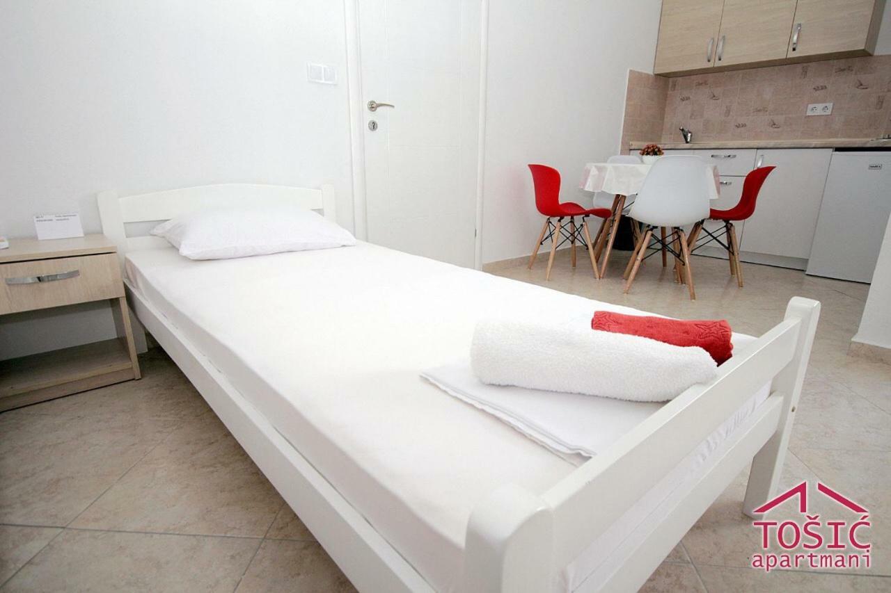 Tosic Apartment *