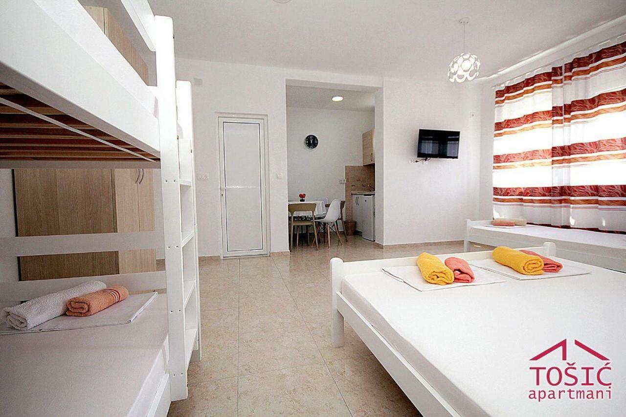 Tosic Apartment