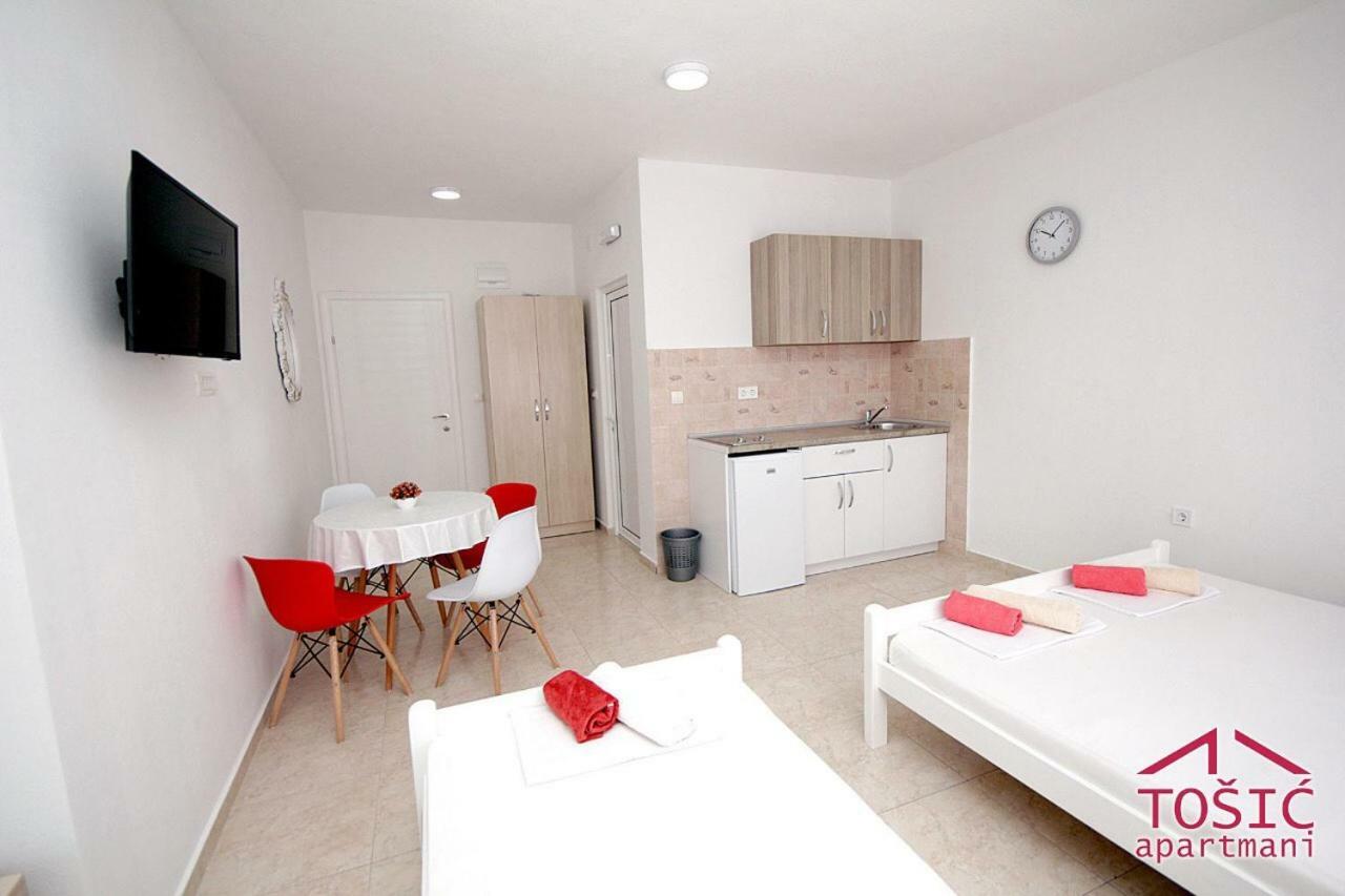 Apartment Tosic *
