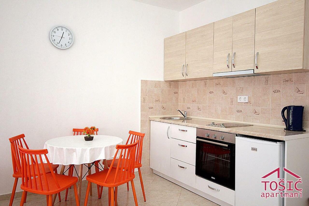 Apartment Tosic *